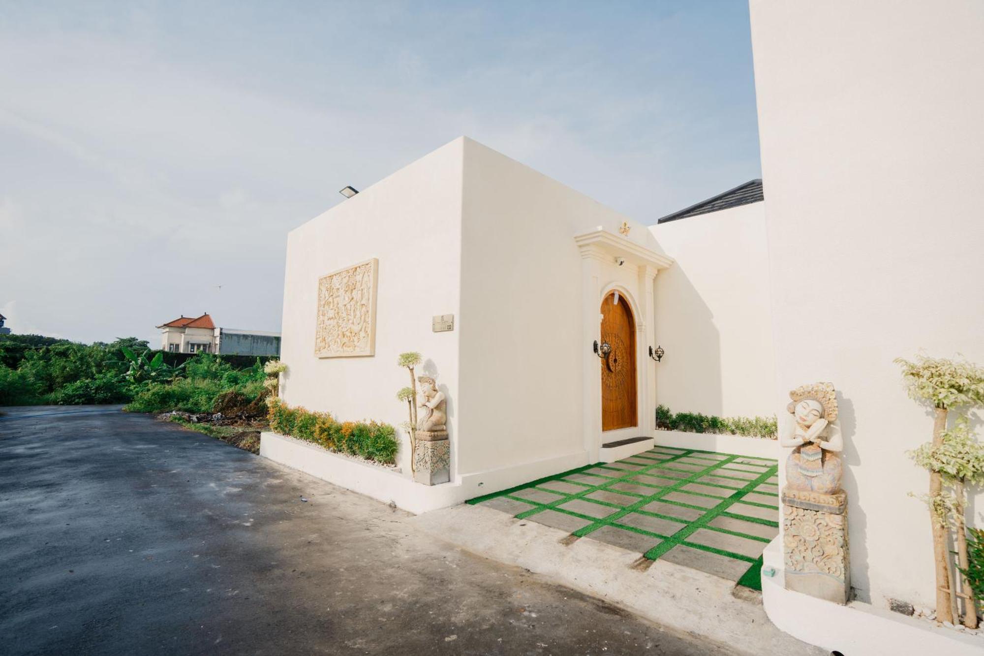 Vila Graha Madeline Ketewel Exteriér fotografie